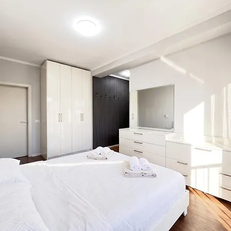 We 2br Appartement *