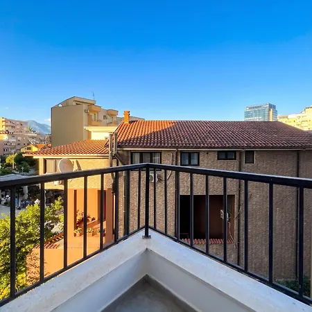 We 2br Appartement *